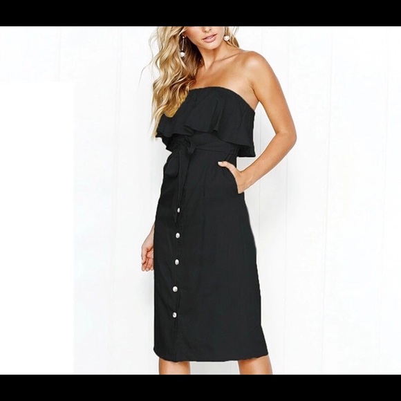 Glitz and Glam Dresses & Skirts - ❤️🛍Chic Black Dress!!!❤️🛍